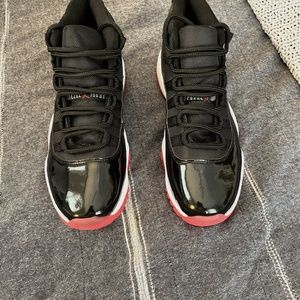Size 9.5 - Jordan 11 Retro Playoff Bred (2019)